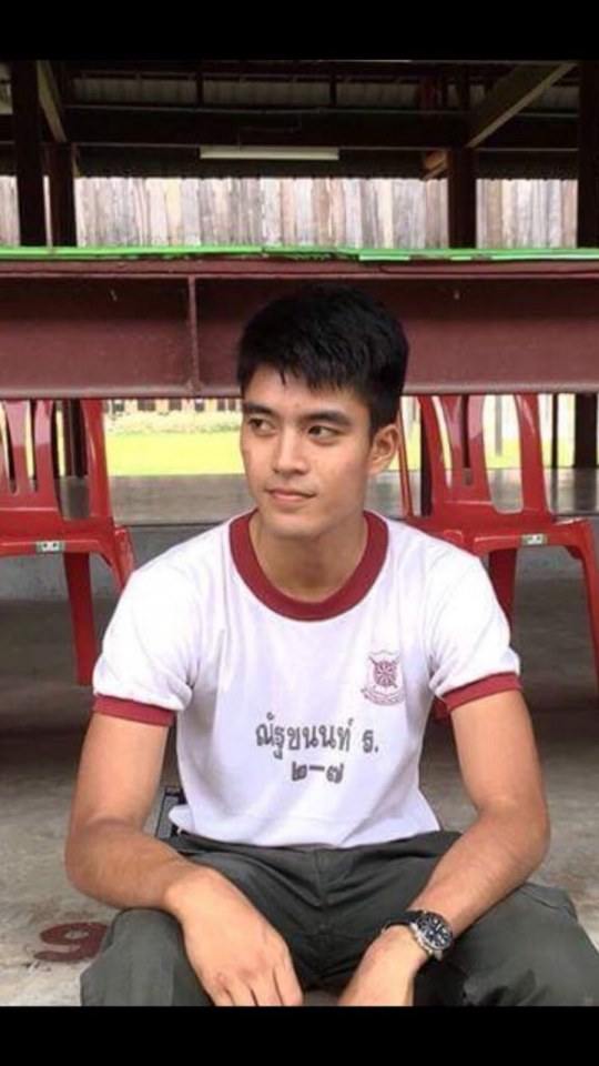 หล่อไทบ้าน