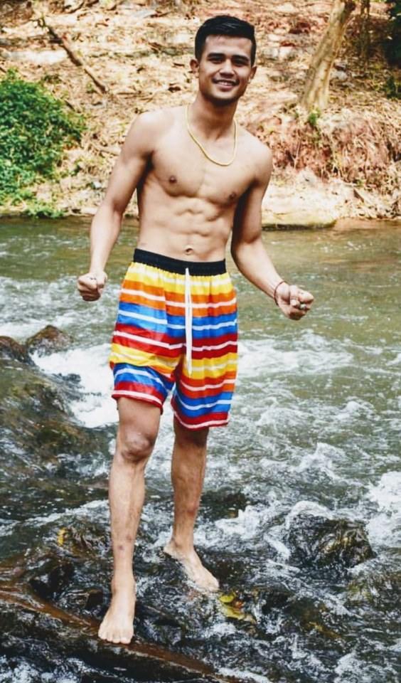 หล่อไทบ้าน