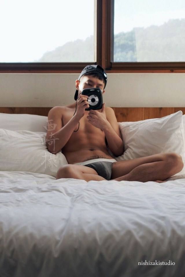 hot male 474 (18+)