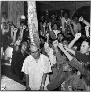 ประเทศจีนภายใต้ระบอบคอมมิวนิสต์ของประธานเหมาเจ๋อตุง