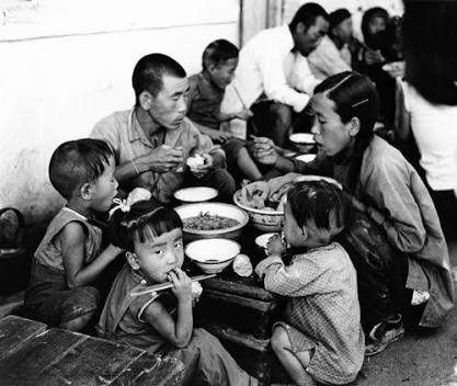 ประเทศจีนภายใต้ระบอบคอมมิวนิสต์ของประธานเหมาเจ๋อตุง