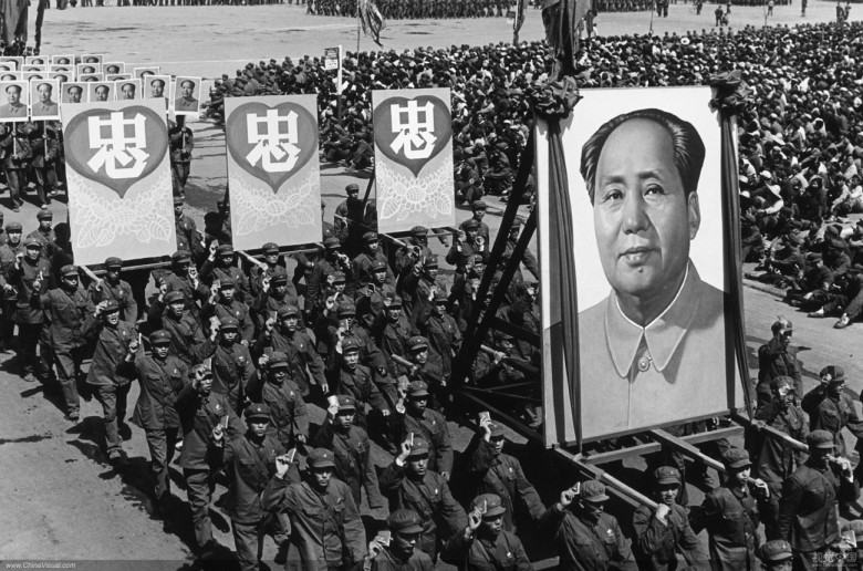 ประเทศจีนภายใต้ระบอบคอมมิวนิสต์ของประธานเหมาเจ๋อตุง