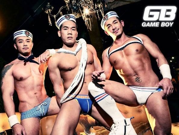 hot male 479 (18+)