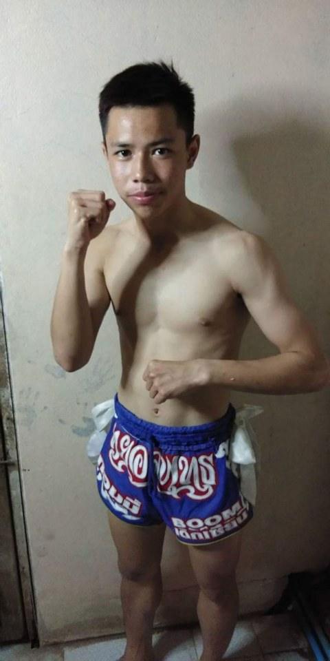 ชายบ้านๆ