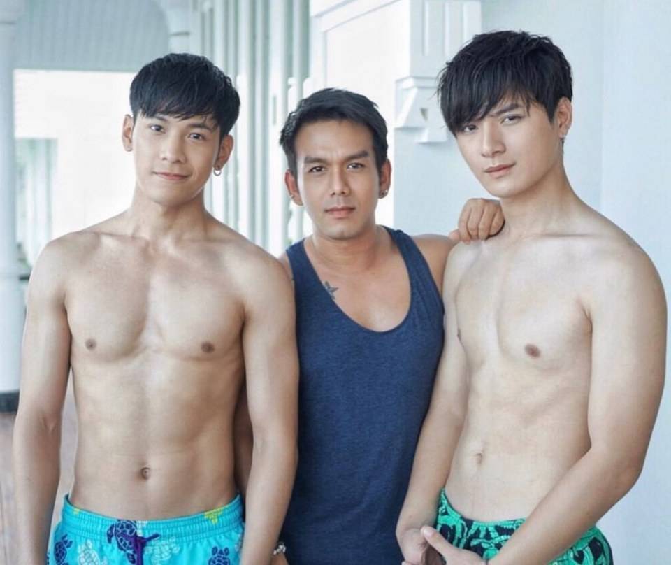 ชอบเลีย