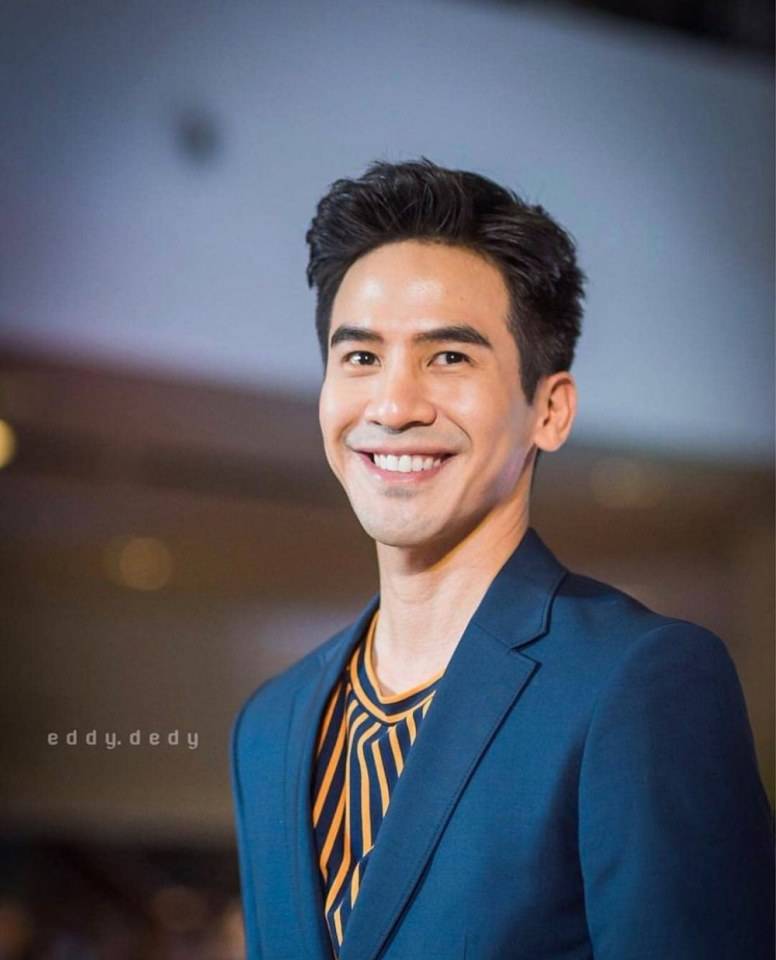 สายตา รอยยิ้ม ...ระทวย