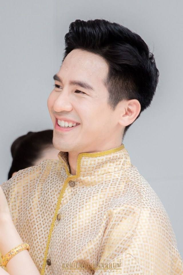 สายตา รอยยิ้ม ...ระทวย
