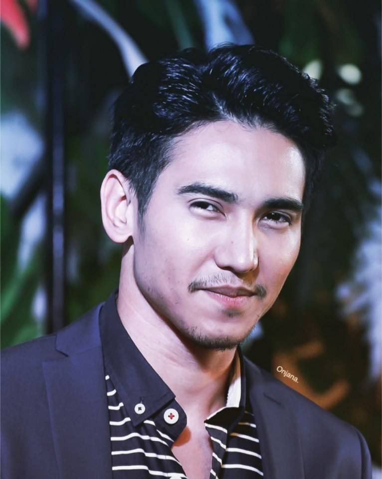 สายตา รอยยิ้ม ...ระทวย