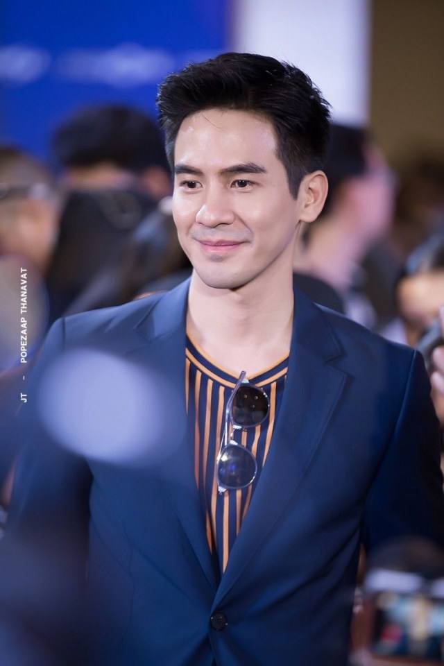 สายตา รอยยิ้ม ...ระทวย