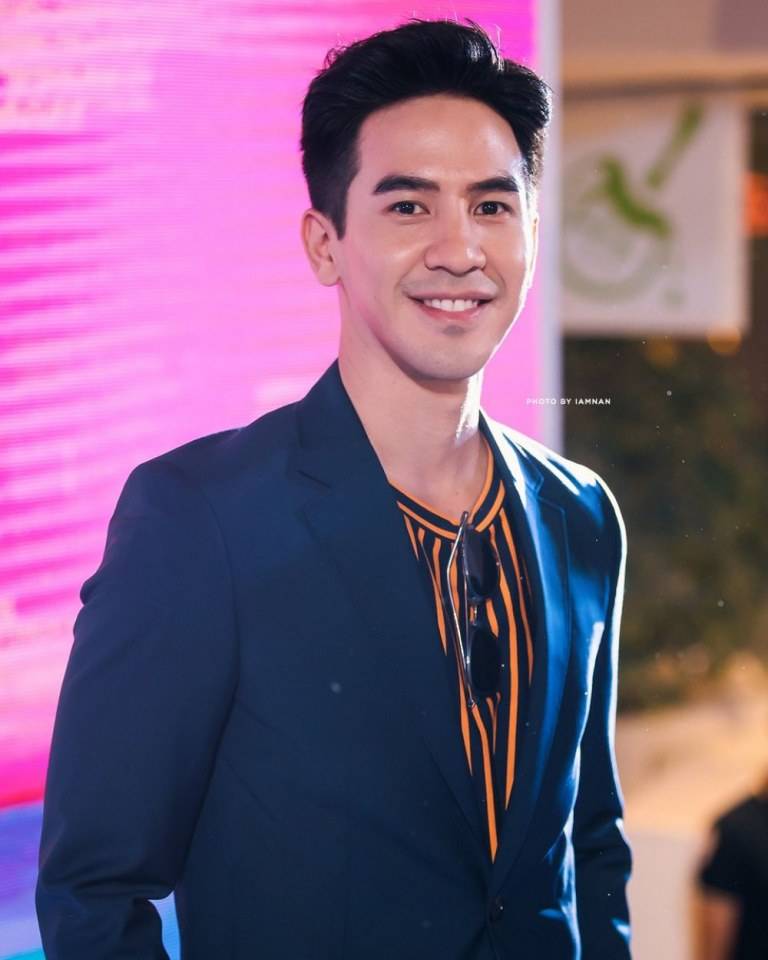 สายตา รอยยิ้ม ...ระทวย