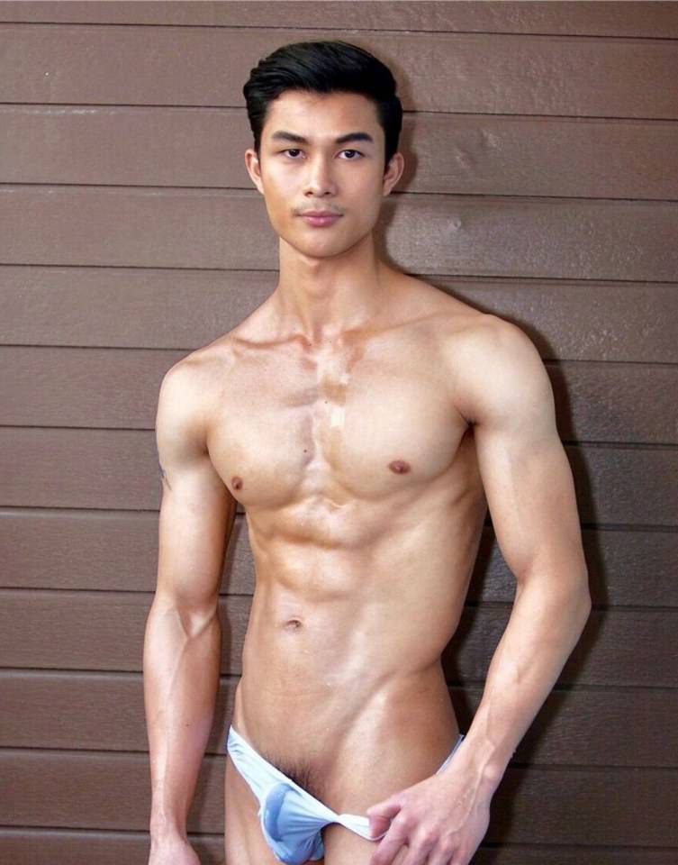 hot male 480 (18+)