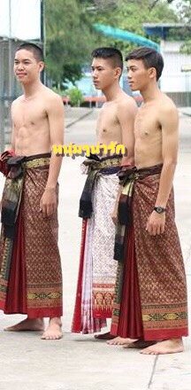 ขอถอดเสื้อนะครับ&rsquo;จาร์