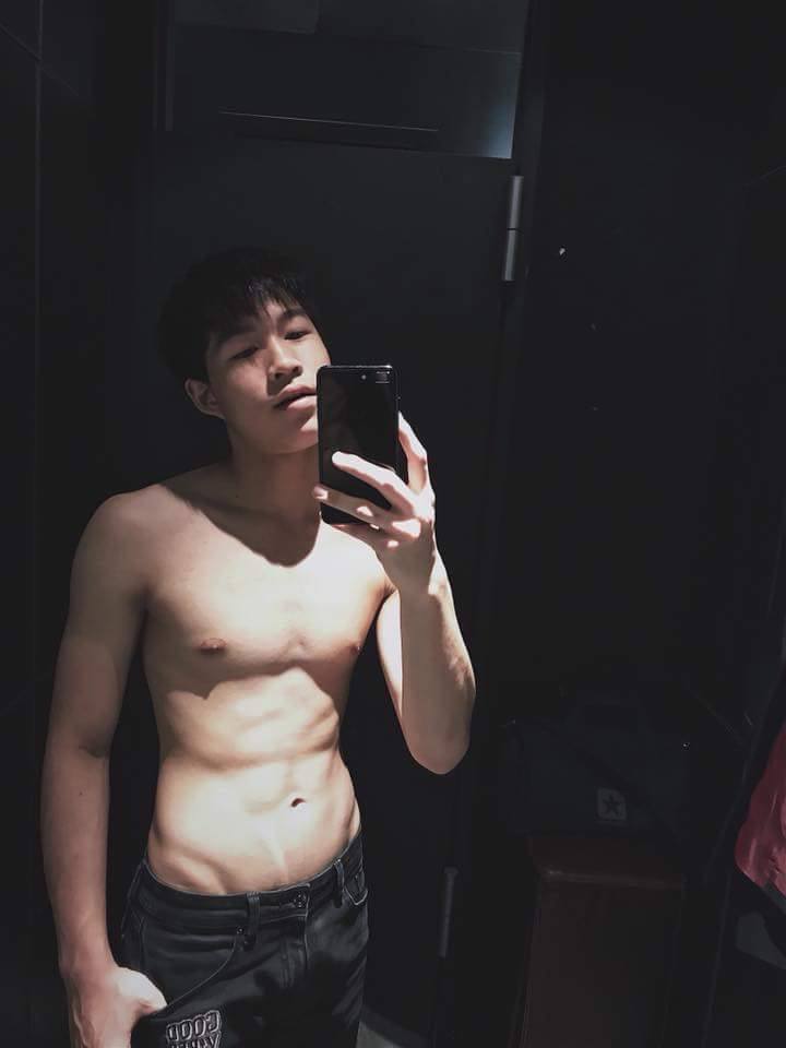 ขอถอดเสื้อนะครับ&rsquo;จาร์