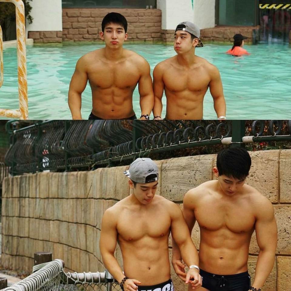 ผู้ชายที่มีภาพกดชัตเตอร์เป็นพหูพจน์ 2,606