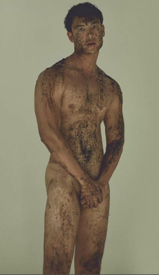 hot male 486 (18+)