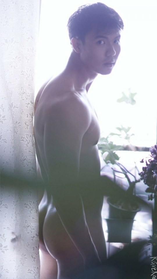 hot male 486 (18+)