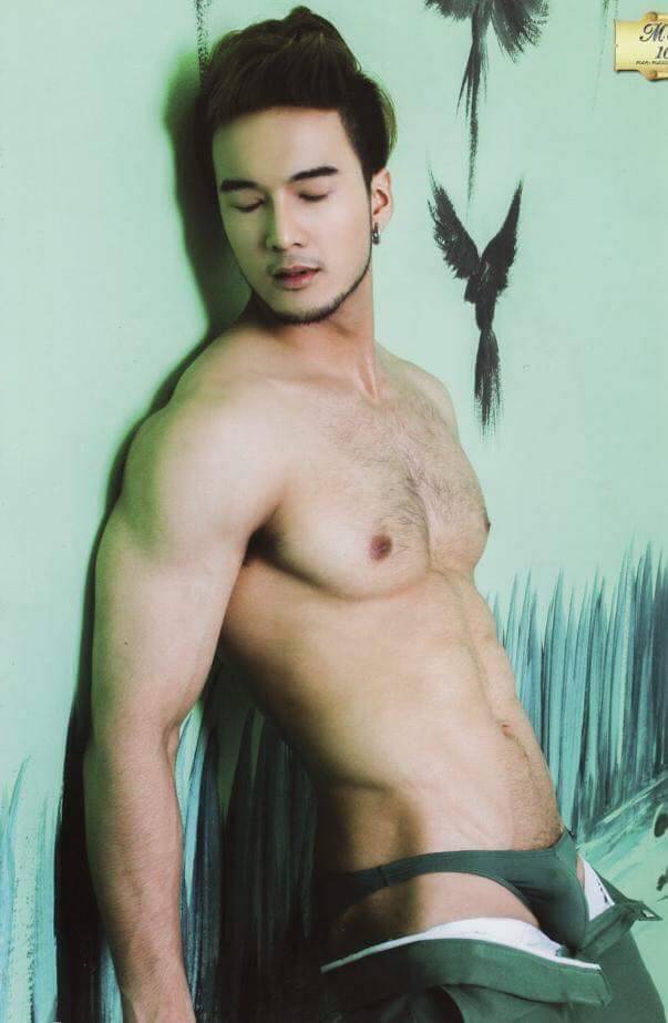 hot male 489 (18+)