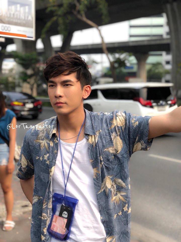 ผู้ชายเปียกน้ำ 2