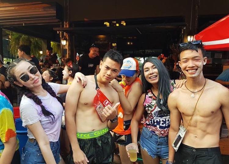 สงกรานต์ หลากสไตล์ 1
