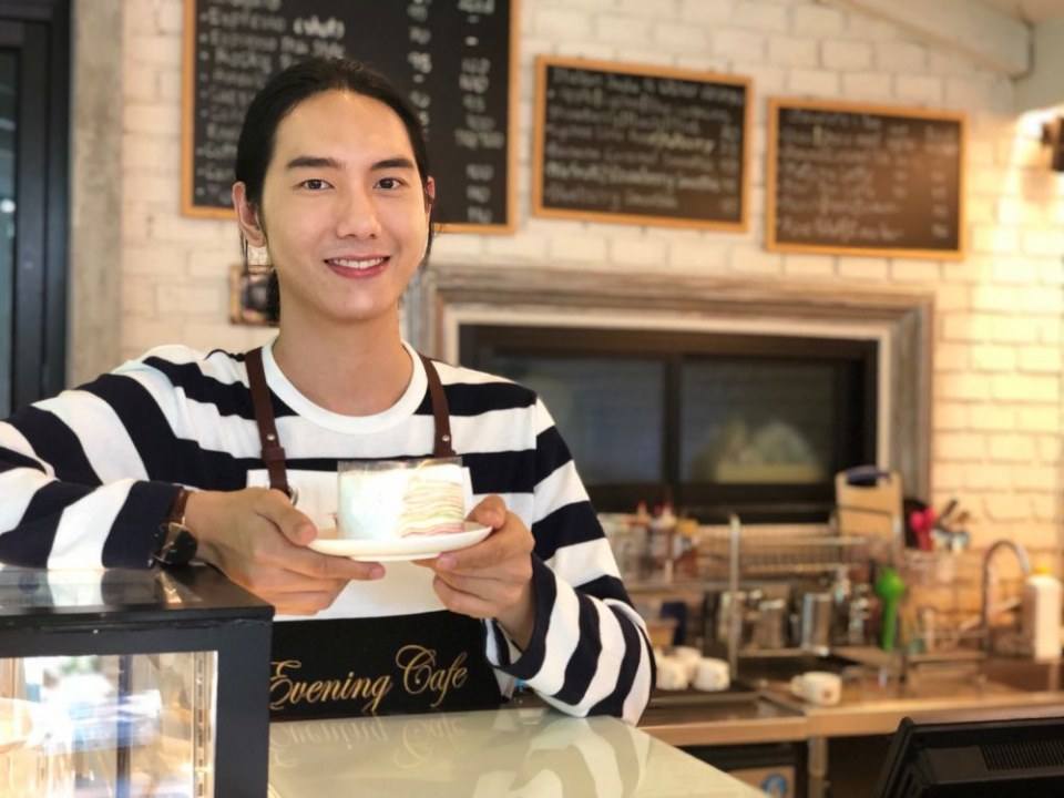 Sugar Café เปิดตำรับรักนายหน้าหวาน จากนิยายแจ่มใสสู่ภาพยนตร์ทางโทรทัศน์