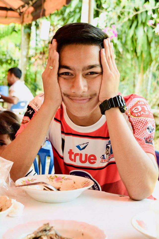 ฟานหนุ่มมุสลิม 3 จังหวัด 01