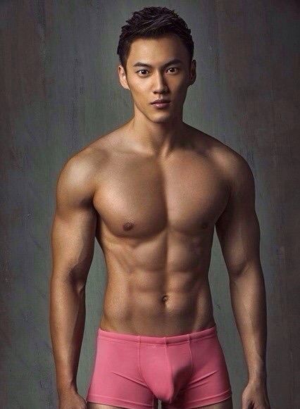 hot male 497 (18+)
