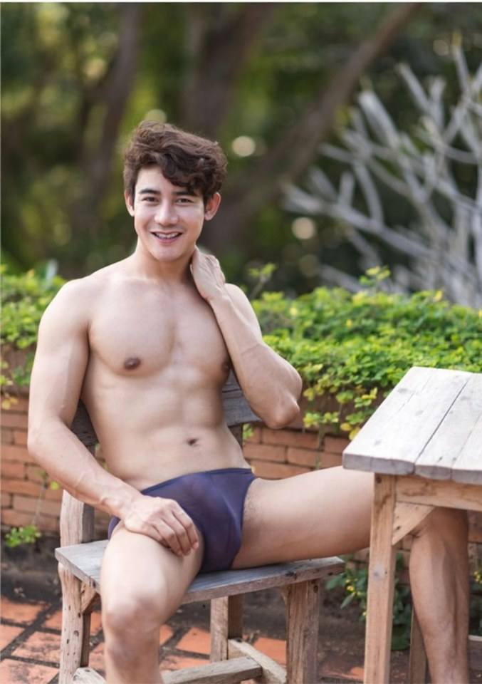 hot male 497 (18+)