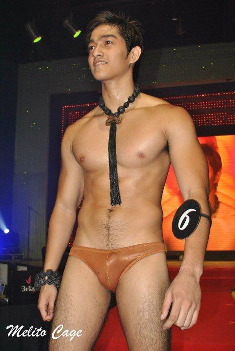 hot male 506 (18+)