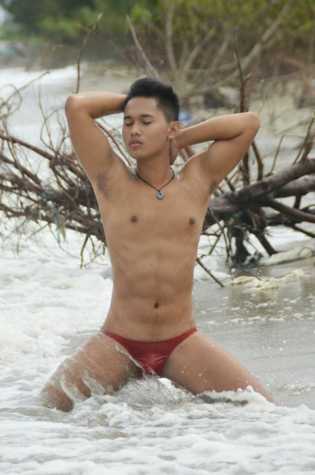 hot male 506 (18+)