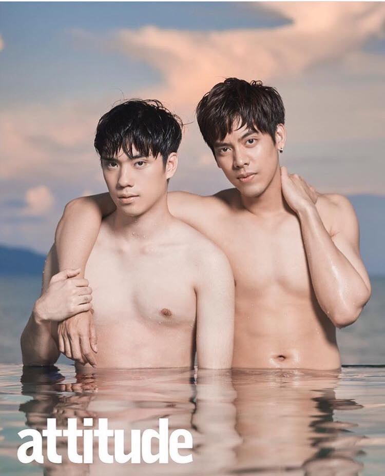 หนุ่มหล่อขึ้นปก 30