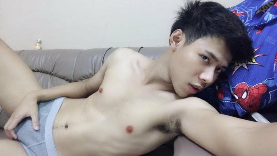 hot male 507 (18+)