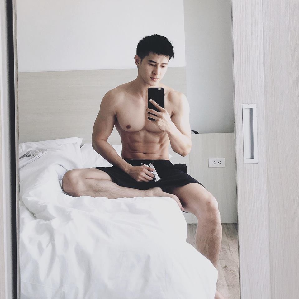 แซ่บมาก ตู่ จิรัสย์ เซ็ตใหม่ กล้ามแขนน่ากัดมาก