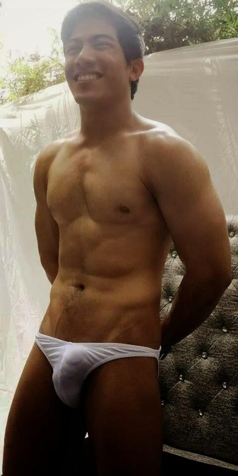 hot male 508 (18+)