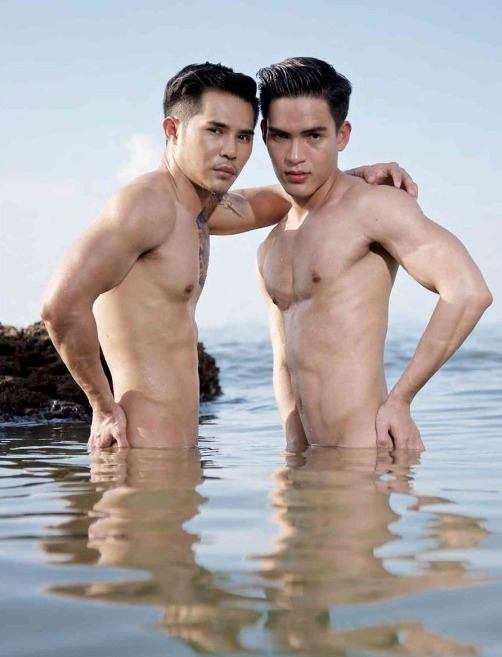ถอดโชว์เรือนร่าง 2109