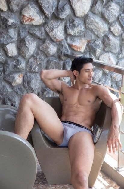 ถอดโชว์เรือนร่าง 2118
