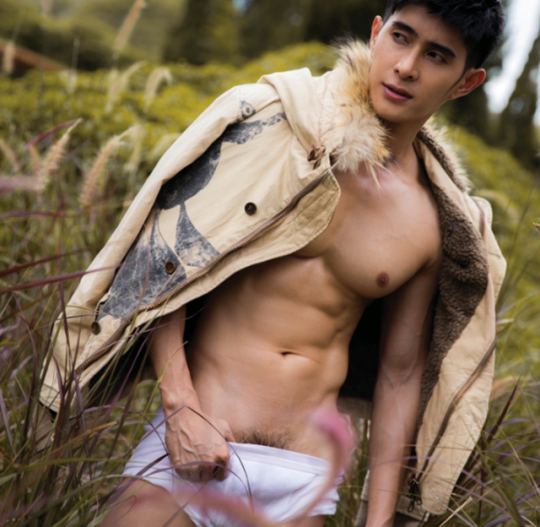 ถอดโชว์เรือนร่าง 2118