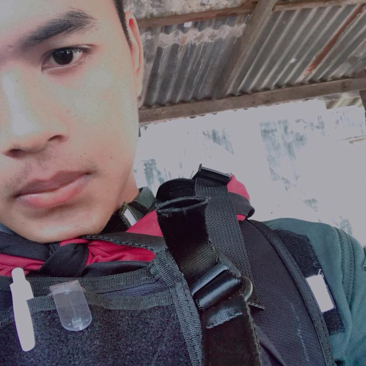 ตำรวจทัน หล่อเข้ม