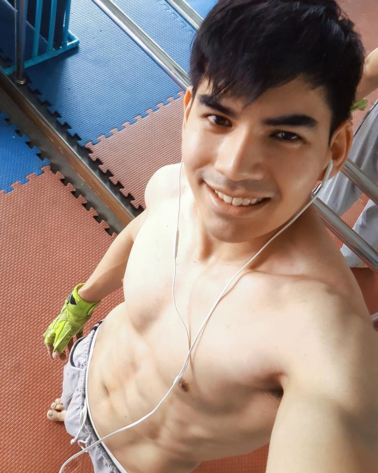ใจละลาย บิว นายแบบน้องใหม่ เห็นแล้วหล่อมาก