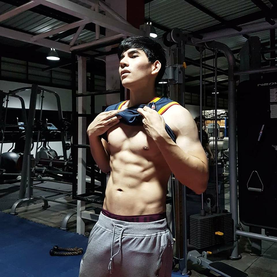 ใจละลาย บิว นายแบบน้องใหม่ เห็นแล้วหล่อมาก