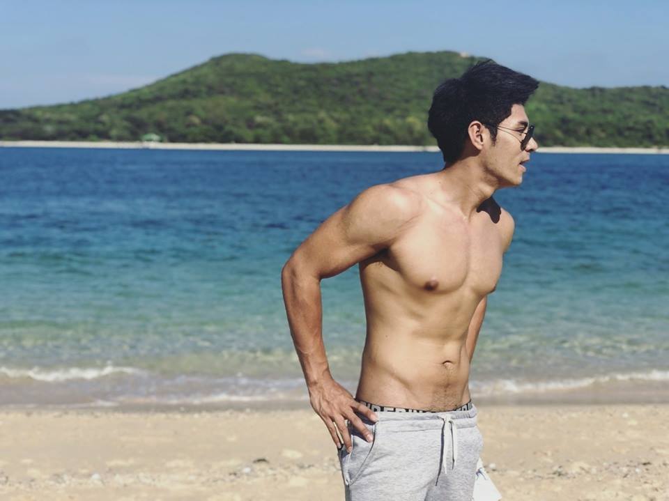 หล่อ ล่ำ อ๊อฟ หนุ่มคนนี้ อิเจ๊เลิฟเลย