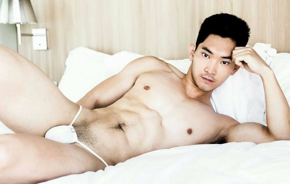 hot male 510 (18+)