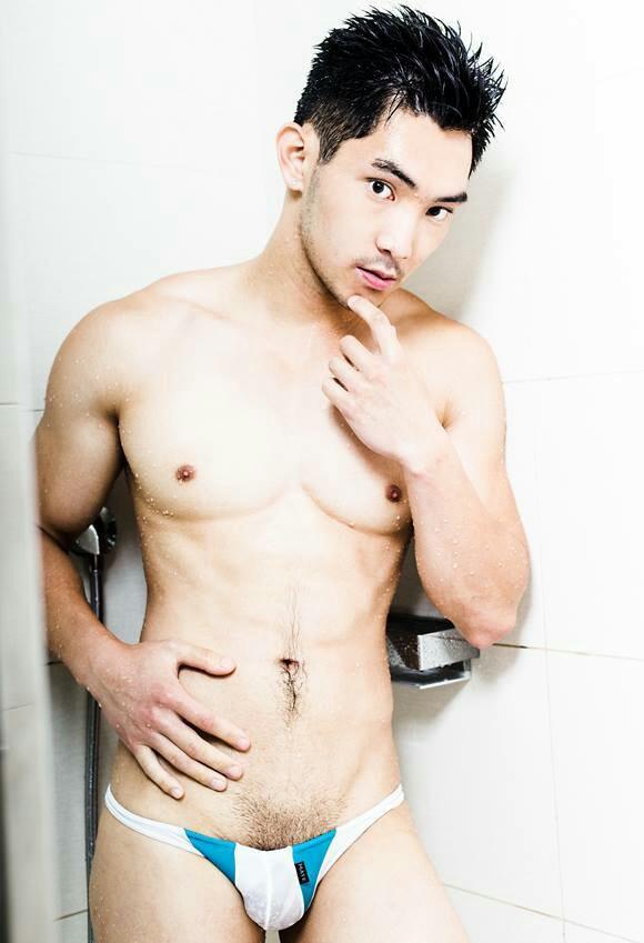 hot male 510 (18+)