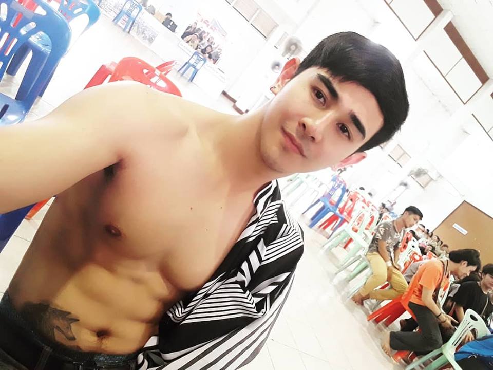 ต้าร์ นริชชา นักร้องหนุ่มลูกทุ่ง หุ่นดีมาก