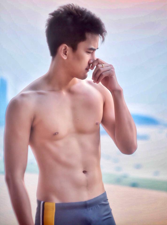 แซ่บมาก นัท ณัฐพงศ์ ในชุดว่ายน้ำ