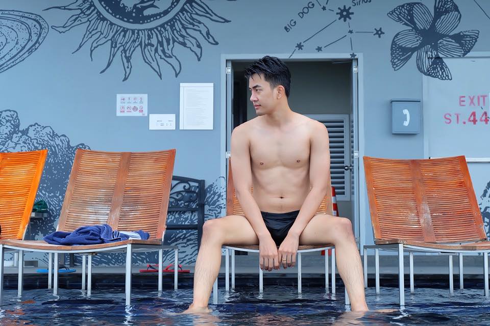 แซ่บมาก นัท ณัฐพงศ์ ในชุดว่ายน้ำ