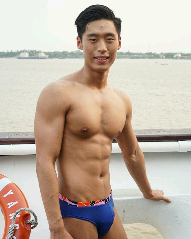 Zhenhuan Yang  Mister International China 2017-2018