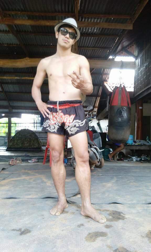 ชอบ..นักมวย