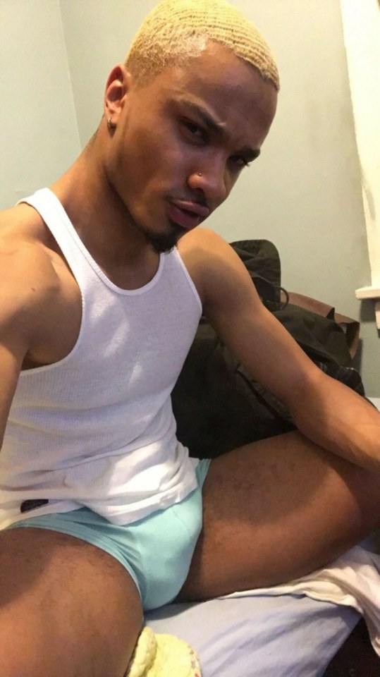 hot male 514 (18+)
