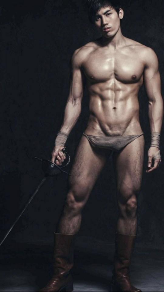 hot male 518 (18+)