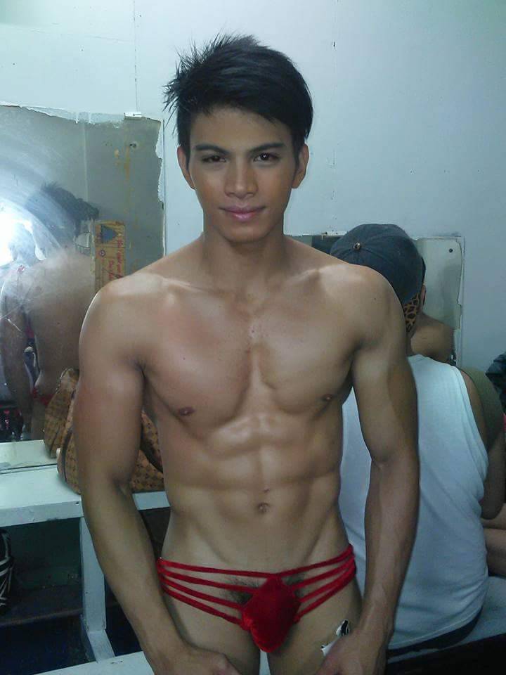 hot male 520 (18+)